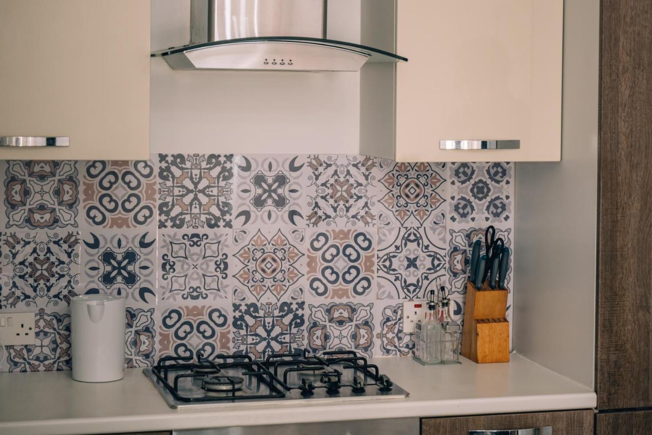 Crimson Court Apartment Is-Swieqi ภายนอก รูปภาพ
