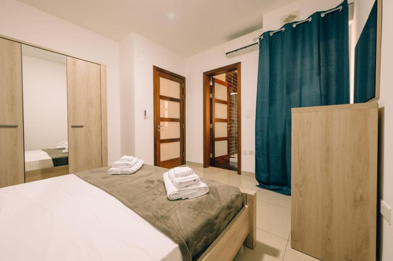 Crimson Court Apartment Is-Swieqi ภายนอก รูปภาพ