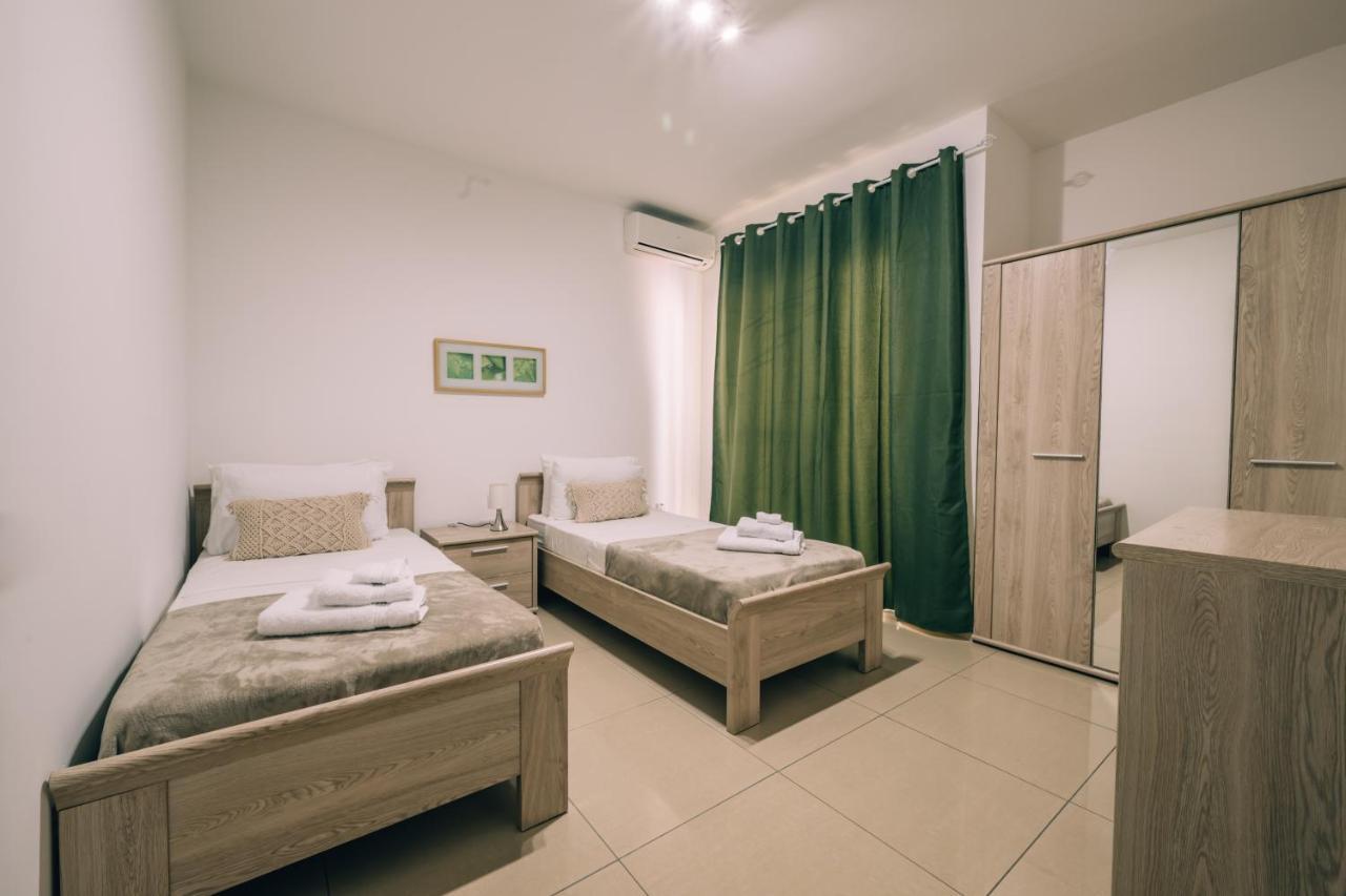 Crimson Court Apartment Is-Swieqi ภายนอก รูปภาพ